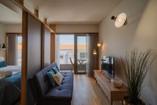 Others Feel Corporate Housing Campanh 08