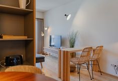 อื่นๆ 3 Feel Corporate Housing Campanh 08