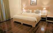 Others 6 STARLIT SUITES SHIRDI