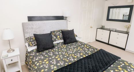 Others 2 The Stables