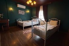 Others Sirvani Konagi