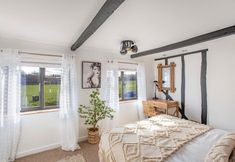 Others 3 Stunning Character 2bed Cottage in St Albans Wifi