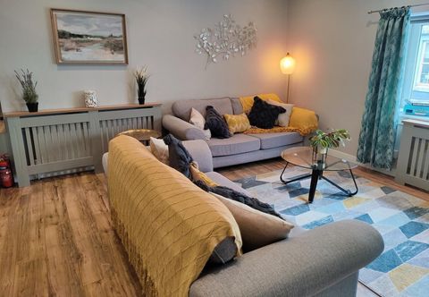 อื่นๆ NEW Fabulous 2BD Maisonette Dunfermline, Fife