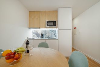 Others 4 Courtyard Oporto Design Apartment L With Terrace