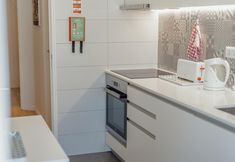 其他 3 Downtown Design With Balcony by Vacationy