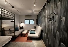 Lain-lain 2 BENCH - Hostel