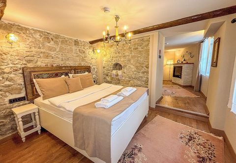 Others 1870's Taş Konak Üç Oda