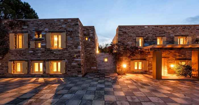 Lainnya Aria Paros Residence