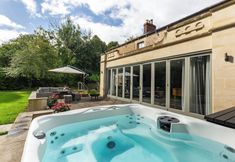 Others 7 Vallis Oak Villa