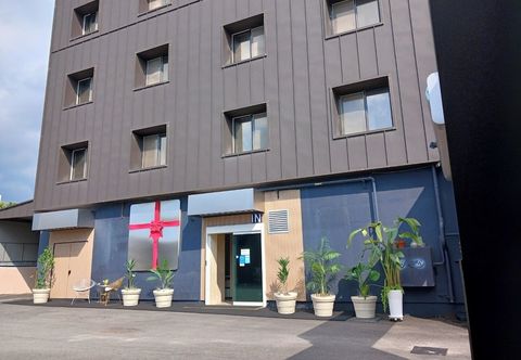 Others Rest Hotel