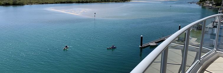 Khác Sitka Penthouse Apartment