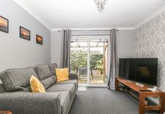 Lain-lain 6 8A Rosewood Avenue