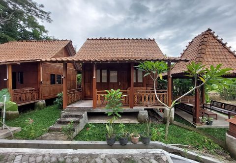 Others Mbok Niem Cafe and Cottage