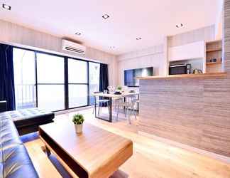 Others 2 Lux 2BR Penthouse Imperial Palace 7pax 3mins Sub