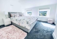 Khác 4 Exclusive 4-bed House 10 Minutes From Newcastle