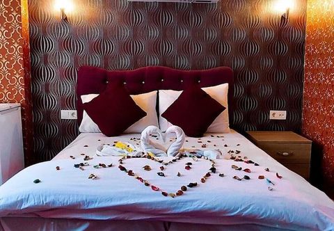 Khác Diyar Cema Hotel