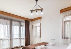 Others 6 Moon & Sun Otel