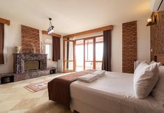 Others 5 Moon & Sun Otel