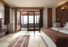 Others 7 Moon & Sun Otel