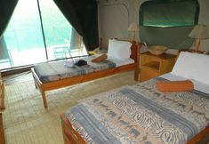 Others 2 Ngamba Island Tented Camp