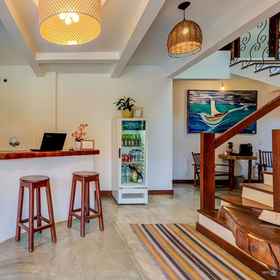 Reception1Vila Galea 旅館,锡里亚科海滩飯店