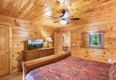 Others 3 Private Golden Fox Cabin with Grill and Firepit by Redawning