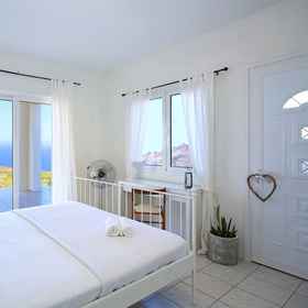 Room 1 Villa With 180 Degree Sea View - Sleeps 2-6, Dimos Gortyna Hotels