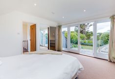 Lainnya 4 Greystones