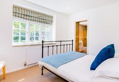 Lainnya 5 Greystones