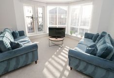 Others 5 Beach House