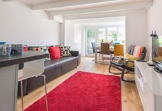 Khác 5 Beehive Cottage