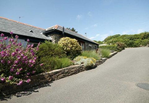 Others Lavender Barn