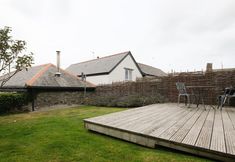 Others 3 Lavender Barn