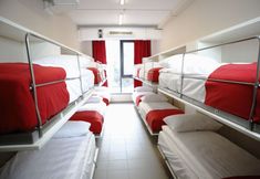 Lainnya 5 City Express Hostel