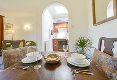 Lain-lain 5 Little Barton