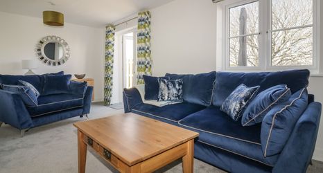 Others 2 4 Trerammet Crescent