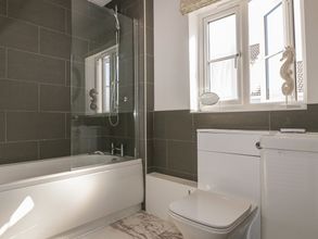 Others 4 4 Trerammet Crescent