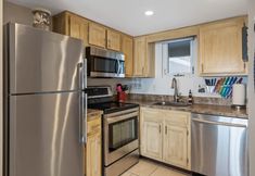 Others 5 Beachfront Star