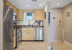 Others 6 Beachfront Star