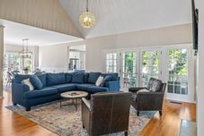 Lain-lain Happy Daze