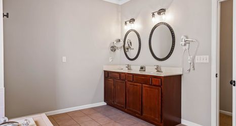 Lain-lain 2 Happy Daze