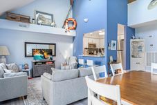 Others Lakeview Landing Pristine 3BR Condo