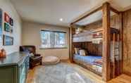 Lainnya 5 Luxe Mountain Chalet