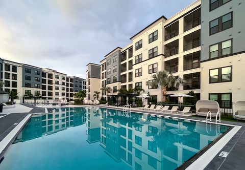 その他 The Pointe Condos by Barsala