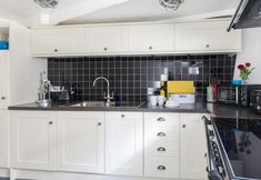 Lain-lain 4 Bre Cottage