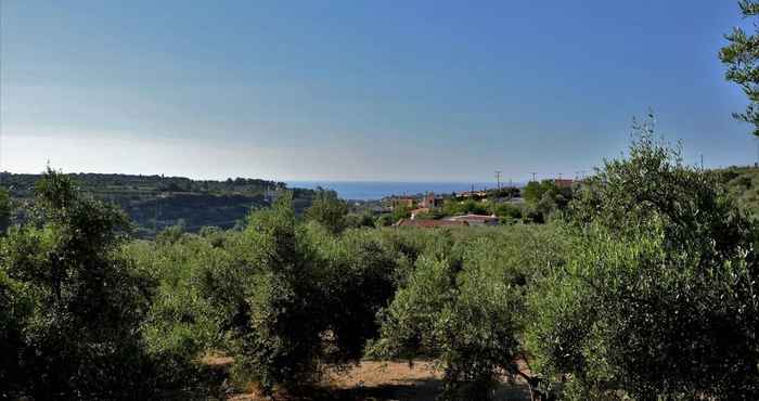 Others Amazing Villas in Crete Villa Myrrini - Classy Villa With Panoramic Views