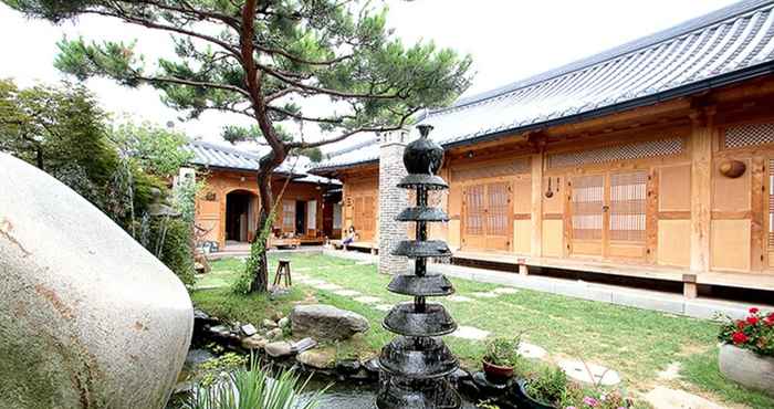 อื่นๆ Jeonju Doldamjip Hanok Stay