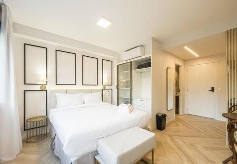 อื่นๆ Charlie Porto Alegre Moinhos