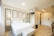 อื่นๆ Charlie Porto Alegre Moinhos