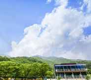 Lain-lain 5 Yangsan Doyeon Valley Pension